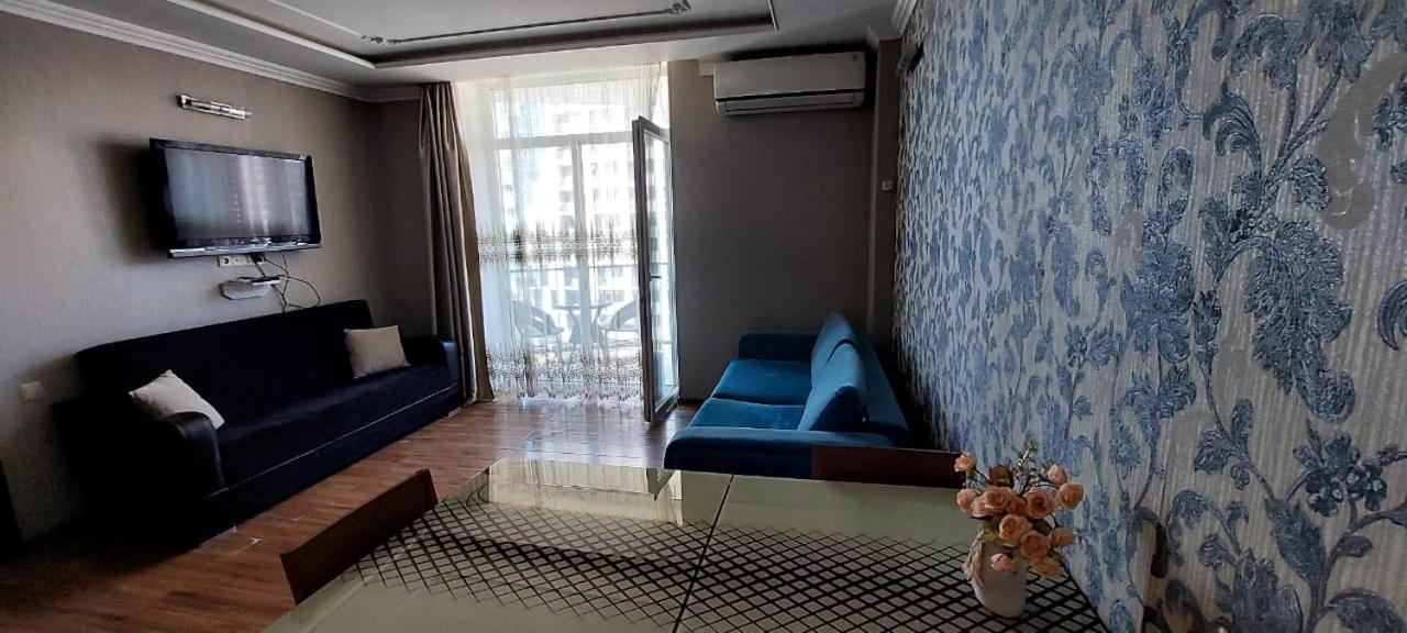 Aparthotel In Orbi Sea Towers Batumi Exterior foto